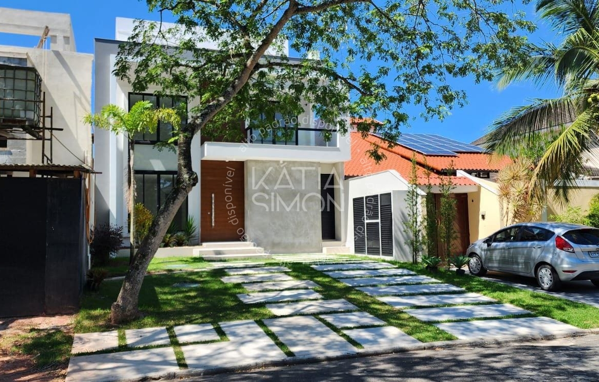 Casa Duplex de 4 Suítes à Venda no Condomínio Vivendas do Sol, Barra da Tijuca - RJ