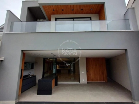 Casa de Luxo no Condomínio Riviera Del Sol – Recreio dos Bandeirantes